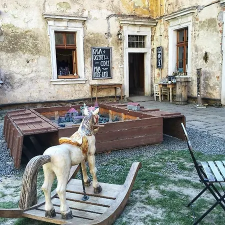 Apartmán * Železnice